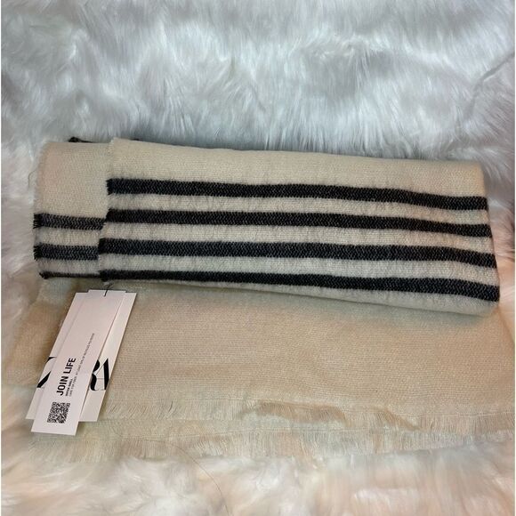 Zara Striped Scarf - Picture 3 of 5